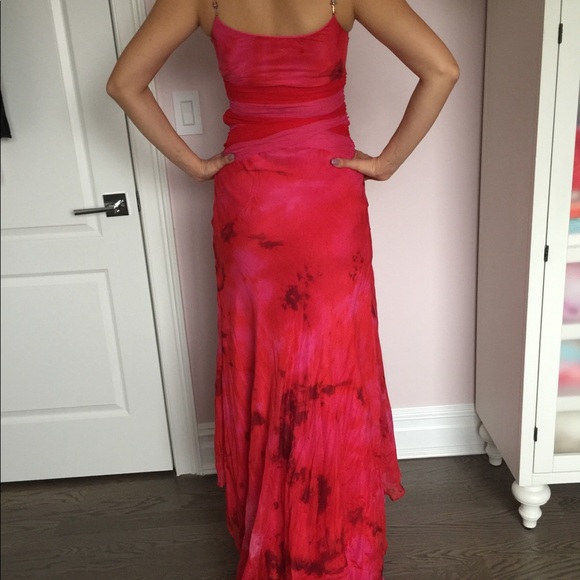 Alberto Makali evening gown - Picture 2 of 8